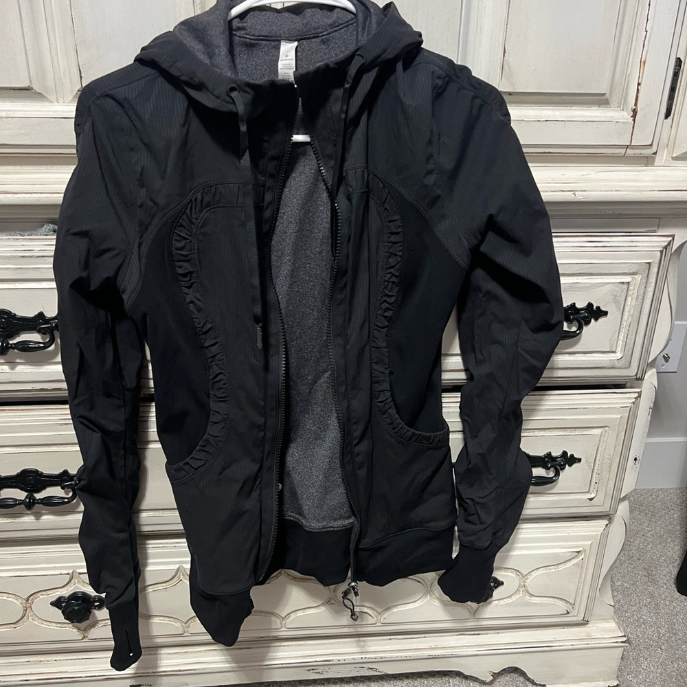 Lululemon Jacket, reversible, size 4, black and grey
